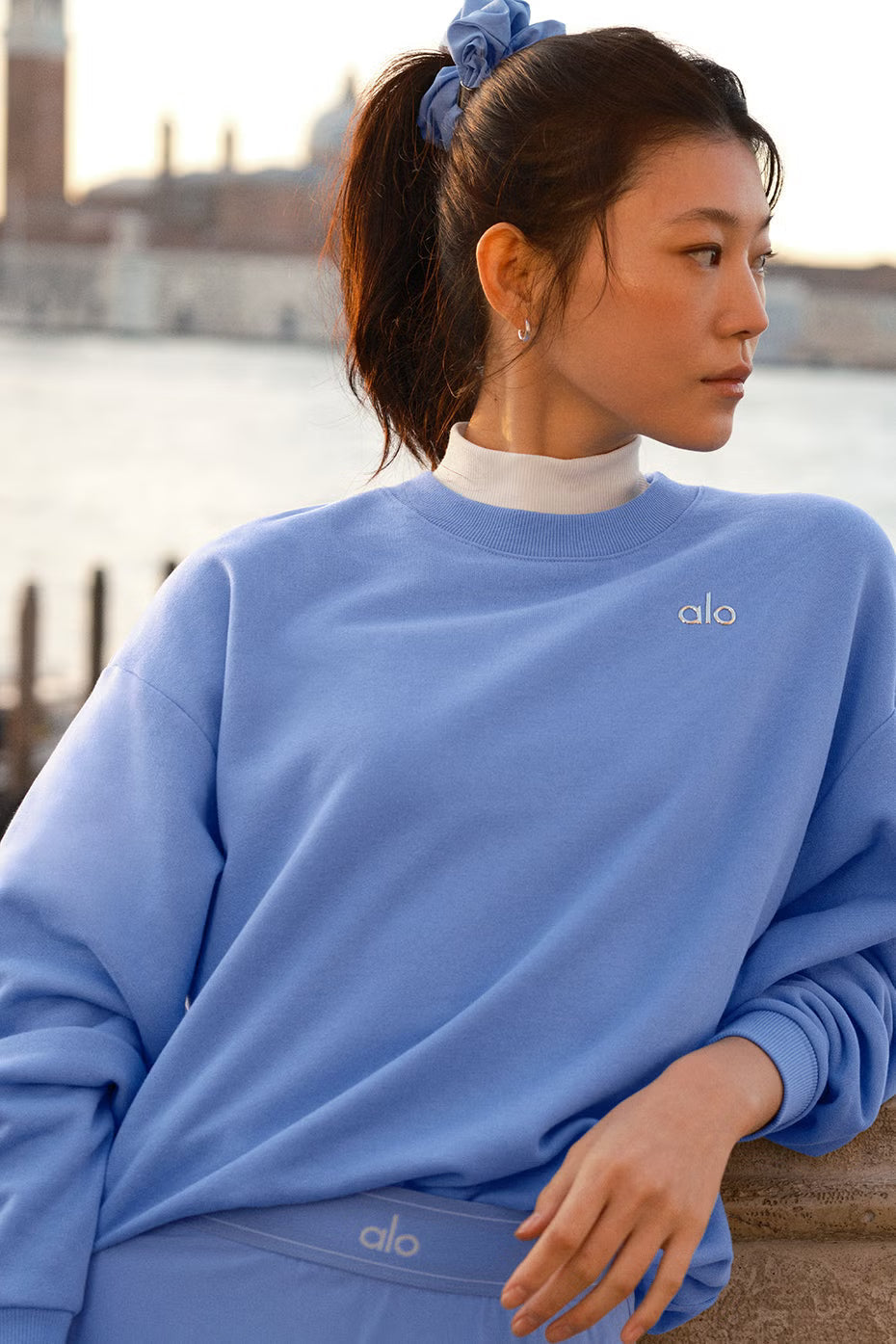 Pull ras du cou Accolade