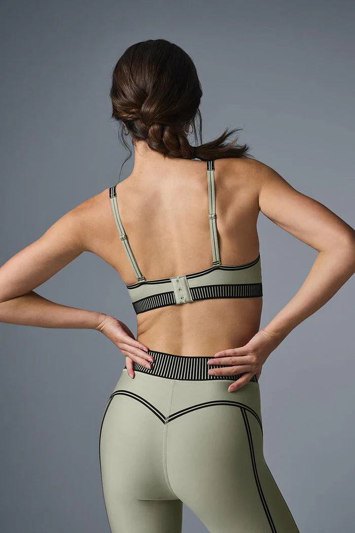 SOUTIEN-GORGE + LEGGING AIRLIFT LINE UP