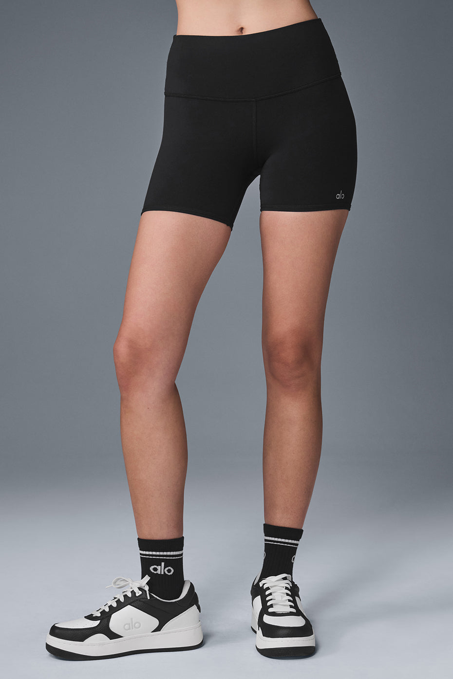 Short cycliste taille haute aérographe 5"